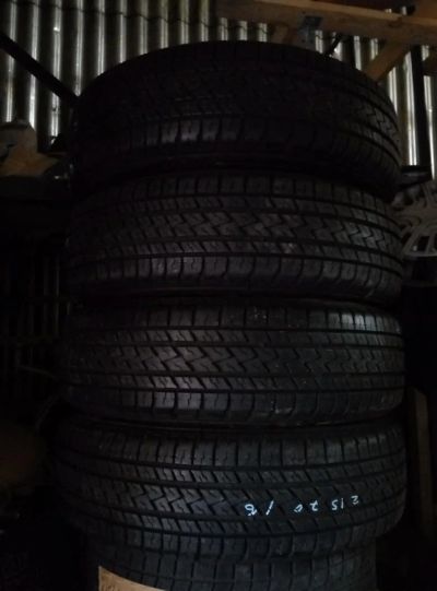 Лот: 7774460. Фото: 1. Отличный летний комплект шин Bridgestone... Шины