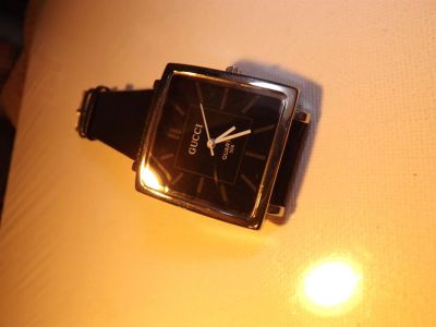 Лот: 3292423. Фото: 1. Мужские наручные часы Gucci. Другие наручные часы