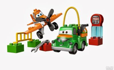 Лот: 13772071. Фото: 1. Набор Lego Duplo Дасти и Чаг... Конструкторы