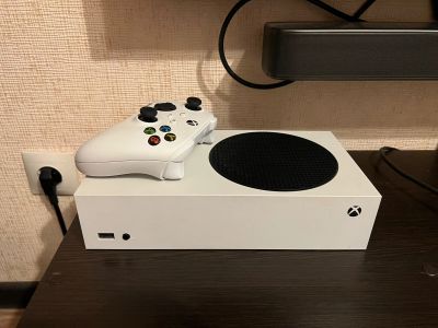 Лот: 20535697. Фото: 1. Xbox series s. Игровые приставки, консоли