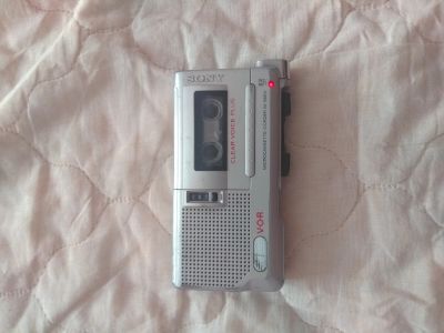 Лот: 15986984. Фото: 1. Диктофон SONY M 560V. Диктофоны