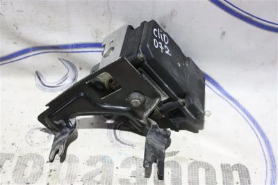Лот: 21717775. Фото: 1. блок abs Renault Clio BR. Двигатель и элементы двигателя
