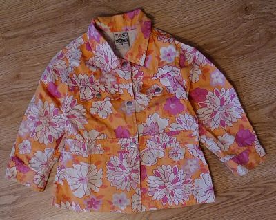 Лот: 3165444. Фото: 1. Стильный жакет с модным цветочным... Другое (одежда и аксессуары)