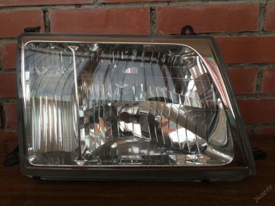 Лот: 5671734. Фото: 1. Фары Toyota land cruiser 100. Оптика и освещение