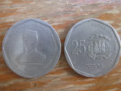 Лот: 22161368. Фото: 1. Монеты Америки. Доминиканская... Америка
