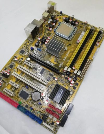 Лот: 16077841. Фото: 1. Материнская плата LGA775 Asus... Материнские платы