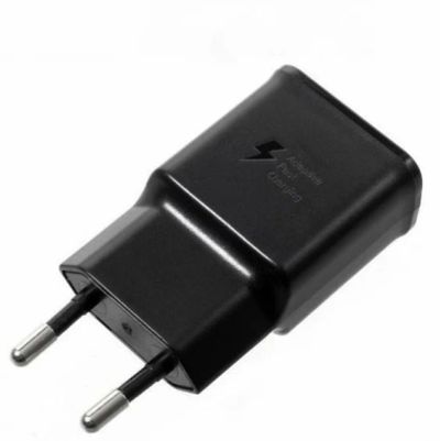Лот: 16105719. Фото: 1. Адаптер 220V->USB 2A Sams EP-TA200. Зарядные устройства, блоки питания, адаптеры сетевые для смартфонов