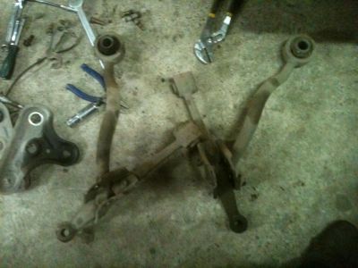 Лот: 4378224. Фото: 1. toyota mark2 gx100 рычаги передние. Другое (автозапчасти)