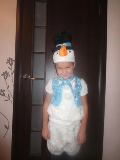 Лот: 6569003. Фото: 1. Новогодний костюм Снеговик. Детские карнавальные, праздничные костюмы