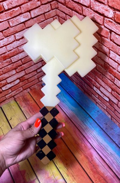 Лот: 16915357. Фото: 1. золотой топор Minecraft майнкрафт... Военная тема
