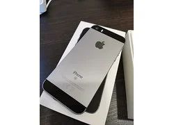 Лот: 18358026. Фото: 1. Apple iPhone SE 32GB Рст. Смартфоны