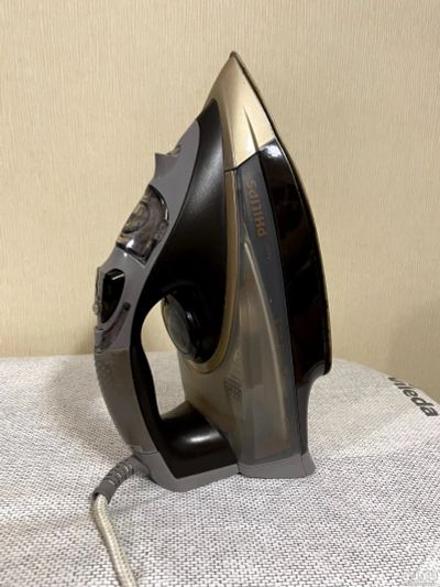 Лот: 17430098. Фото: 1. Утюг Philips GC4870/02 Azur. Утюги, парогенераторы, отпариватели