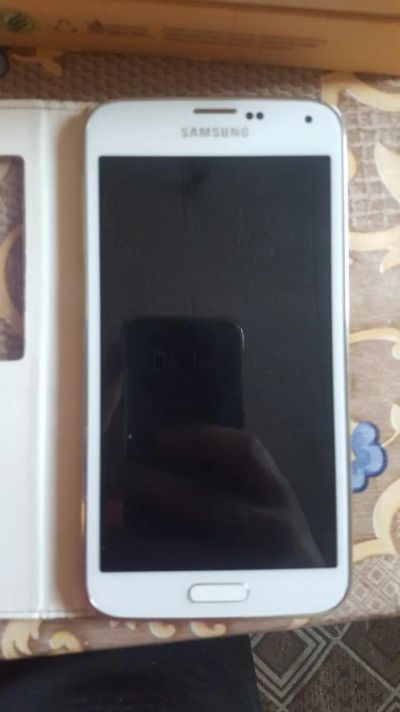 Лот: 11294008. Фото: 1. samsung galaxy s5 16gb. Смартфоны