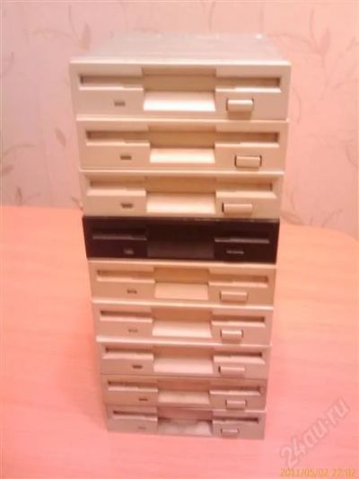 Лот: 941306. Фото: 1. 9 флоповодов и пакет шлейфов. Приводы CD, DVD, BR, FDD