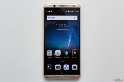 Лот: 10829659. Фото: 1. Новый смартфон ZTE Axon 7 4/64Gb... Смартфоны