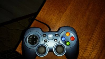 Лот: 4980045. Фото: 1. Logitech F310. Рули, джойстики