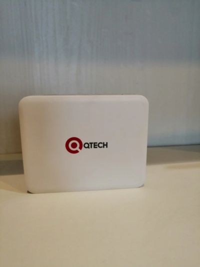 Лот: 14113813. Фото: 1. Роутер qtech qbr 1041wu v2s. Маршрутизаторы (роутеры)