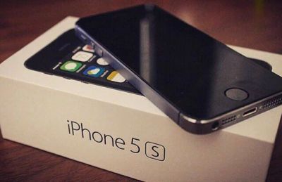 Лот: 8329596. Фото: 1. Iphone 5s 16Gb. Смартфоны