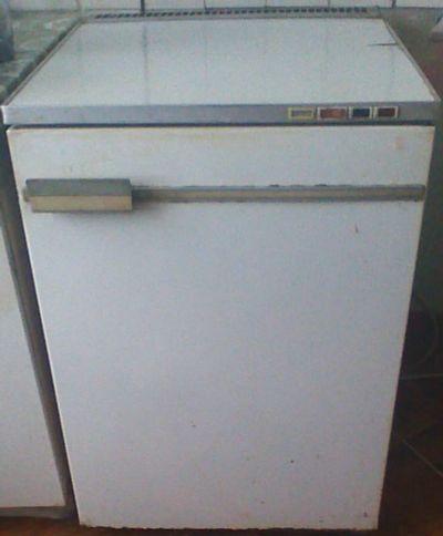 Лот: 5876822. Фото: 1. морозилка Бирюса с рубля. самовывоз... Холодильники, морозильные камеры