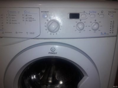 Лот: 13560008. Фото: 1. Indesit стиральная машина. Стиральные машины