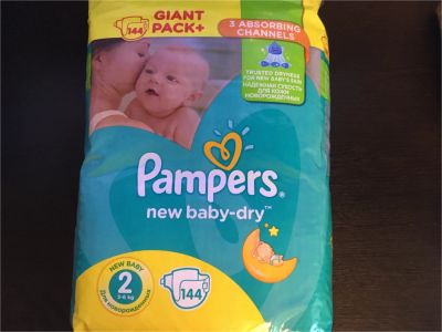 Лот: 11172474. Фото: 1. Подгузники Pampers New Baby-Dry... Детская гигиена