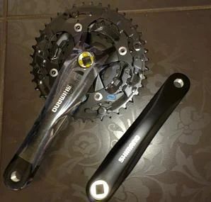 Лот: 4529682. Фото: 1. Шатуны Shimano Acera под квадрат... Запчасти