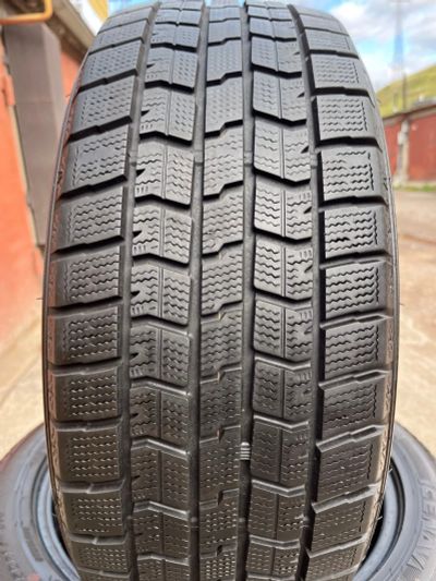 Лот: 24690088. Фото: 1. Goodyear Ice Navi 7 R17 215/50... Шины