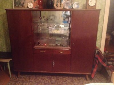 Лот: 3286773. Фото: 1. Сервант 2. Гостиные, стенки, горки