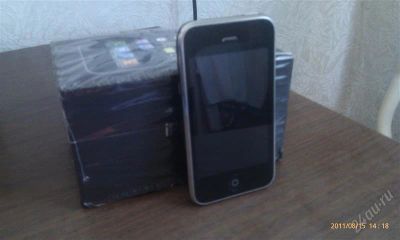 Лот: 1127789. Фото: 1. iphone 3g РСТ, (полный комплект... Кнопочные мобильные телефоны