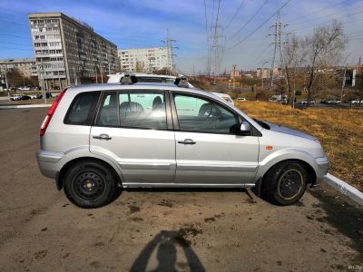 Лот: 13617340. Фото: 1. автомобиль Ford Fusion 2009г. Автомобили