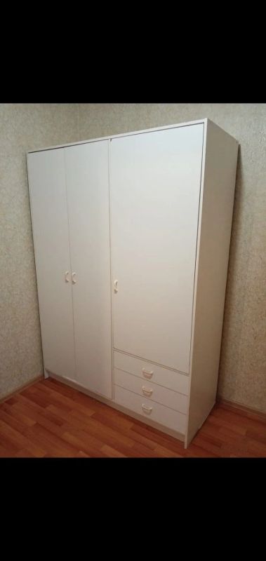 Лот: 16416096. Фото: 1. Шкаф белый. Шкафы, шкафы-купе