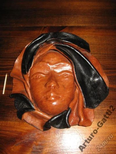 Лот: 5940097. Фото: 1. Антикварная маска кожа Флоренция... Работа с кожей