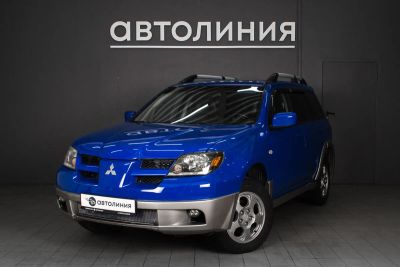 Лот: 23272772. Фото: 1. Mitsubishi Outlander, I 2.4 AT... Автомобили