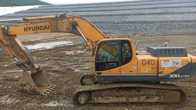 Лот: 24395362. Фото: 1. Экскаватор Hyundai R300LC-9SH... Грузовики, автобусы, спецтехника