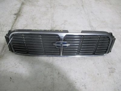 Лот: 15547470. Фото: 1. Решетка радиатора Nissan Gloria... Кузов