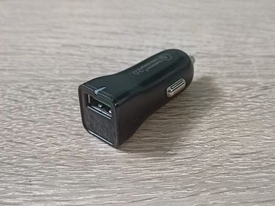Лот: 24386752. Фото: 1. Азу зарядное в прикуриватель USB... Зарядные устройства, блоки питания для бытовой техники
