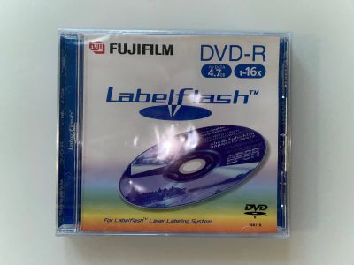 Лот: 19490460. Фото: 1. Диск Fujifilm DVD-R Labelflash. CD, DVD, BluRay