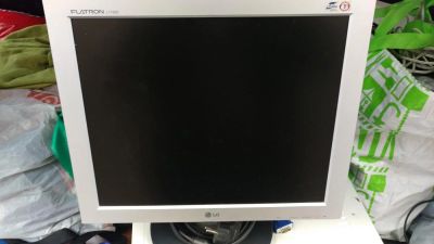 Лот: 11404987. Фото: 1. Классический рабочий ЖК-монитор... ЖК-мониторы
