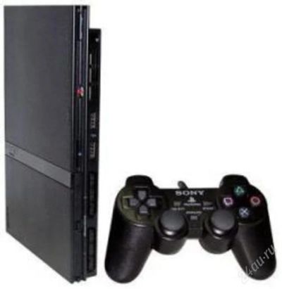 Лот: 120353. Фото: 1. PS2 практически новая!. Игровые приставки, консоли