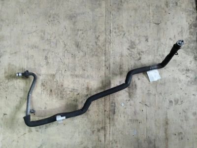 Лот: 21402685. Фото: 1. трубка кондиционера Toyota Camry... Двигатель и элементы двигателя