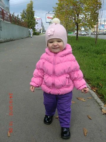 Лот: 2457873. Фото: 1. Курточка на весну Benetton 74... Верхняя одежда