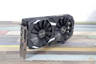 Лот: 16977415. Фото: 1. Видеокарта ASUS AMD Radeon Rx... Видеокарты