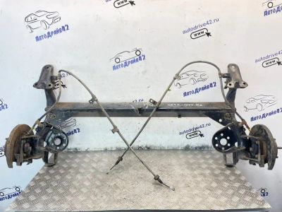 Лот: 25602918. Фото: 1. балка поперечная Hyundai Getz. Двигатель и элементы двигателя