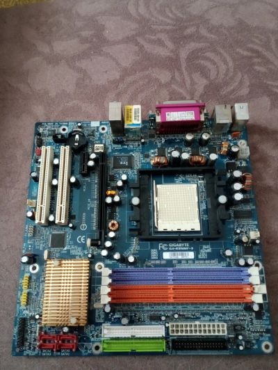 Лот: 21114453. Фото: 1. Материнская плата Gigabyte GA-K8NMF-9. Материнские платы