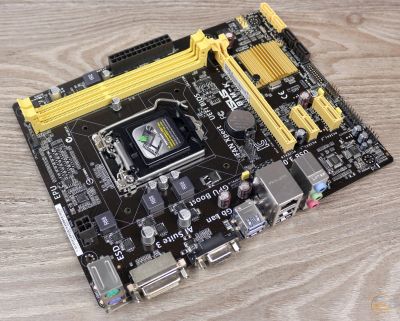 Лот: 18872934. Фото: 1. Asus h81m-k сокет 1150. Материнские платы