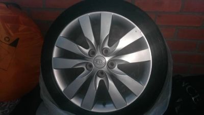 Лот: 9603061. Фото: 1. Диски R17 Kia (Cerato) с резиной. Диски
