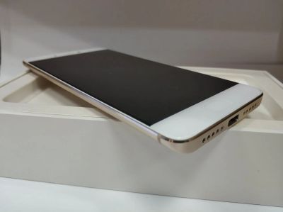 Лот: 14122235. Фото: 1. Xiaomi Mi5S 64Gb Gold (Б/У, удовлетворительное... Смартфоны