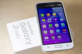 Лот: 9575544. Фото: 1. 4" Смартфон Samsung SM-J105H Galaxy... Смартфоны