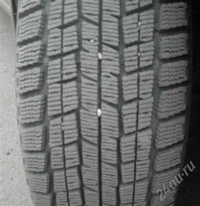 Лот: 549033. Фото: 1. Резина зимняя липучка GoodYear... Шины