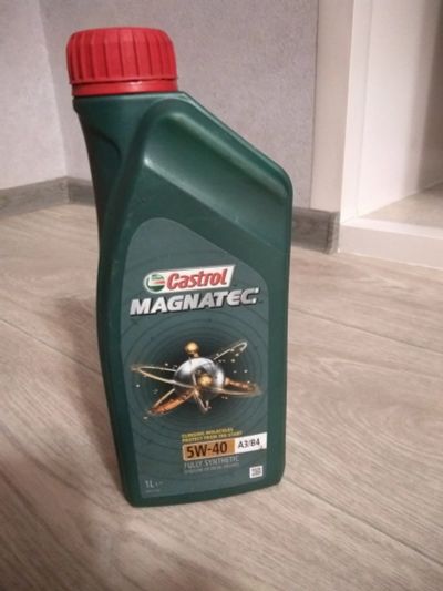 Лот: 12134218. Фото: 1. Castrol Magnatec 5W-40 А3/В4... Масла, жидкости